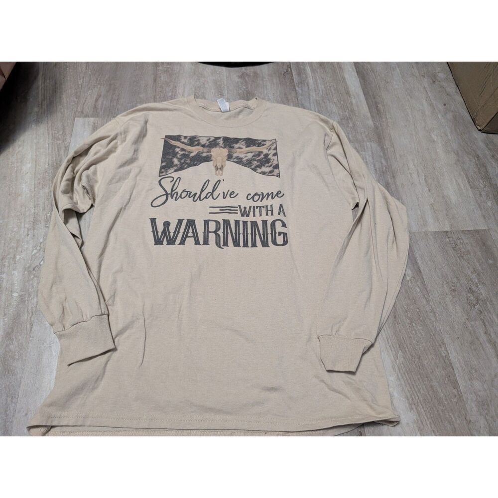 long sleeve graphic top
